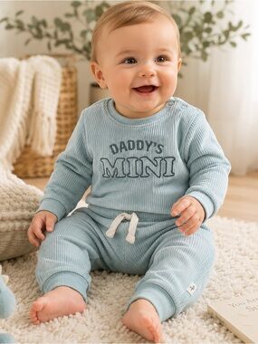 Kit + Pearl “Daddy’s Mini” Ribbed Velour Lounge Set | Green 0–3 Months #1279